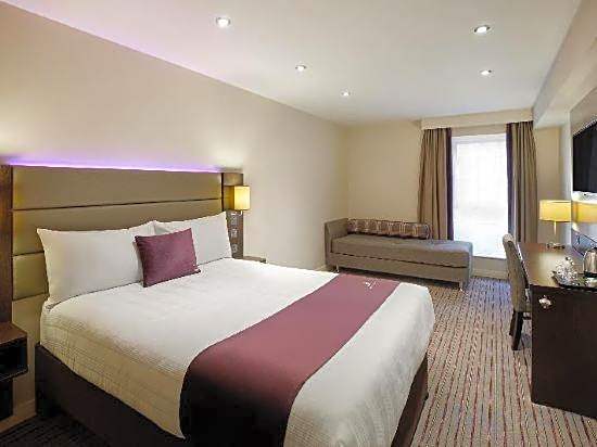 Premier Inn Poole Centre - Holes Bay