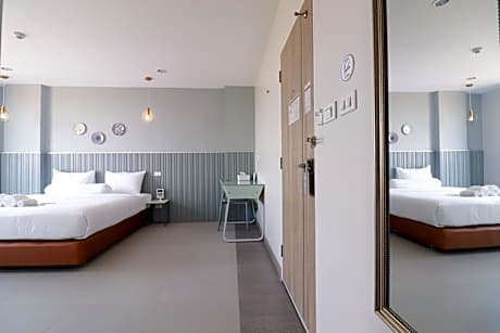 Standard King Room