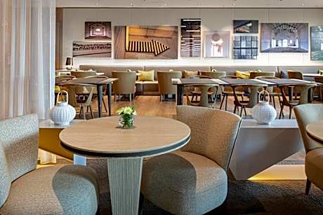 AC Hotel by Marriott Diagonal L´Illa