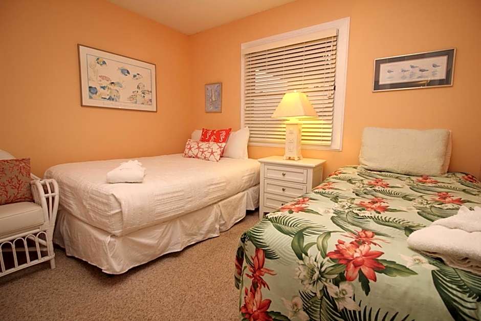 Admirals View III by KEES Vacations