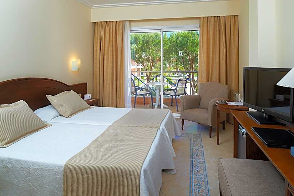 Hipotels Barrosa Garden