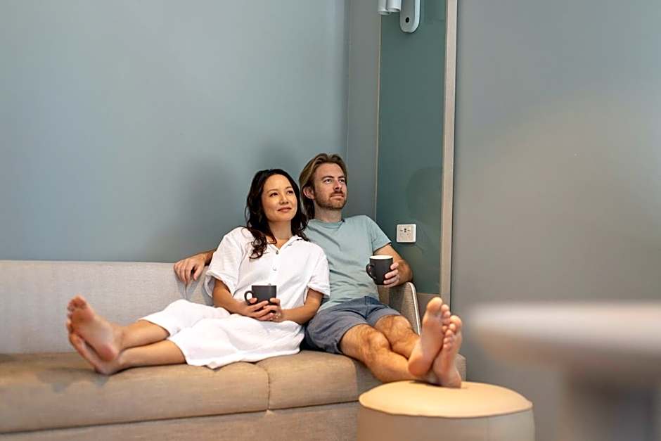 Holiday Inn Express and Suites Sunshine Coast By IHG