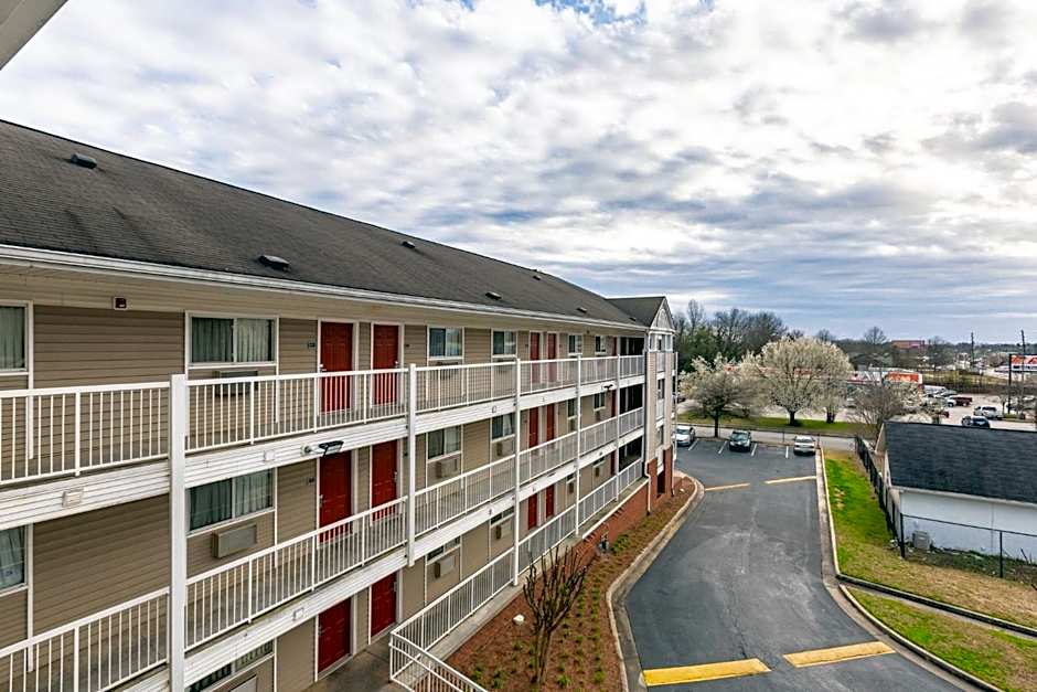 HomeTowne Studios Gainesville