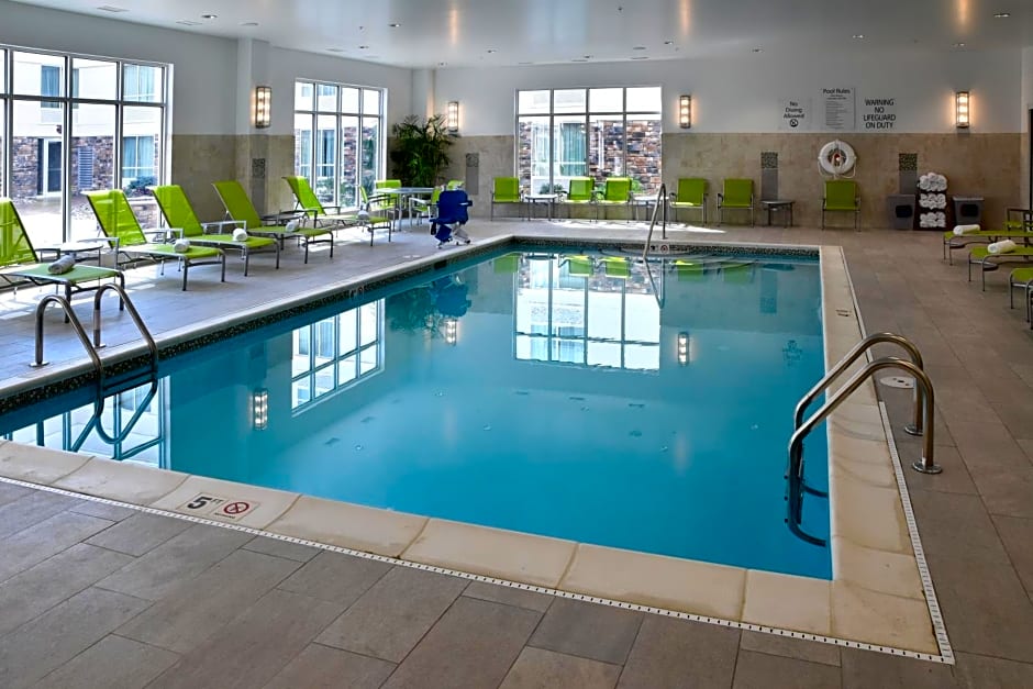 Holiday Inn Canton-Belden Village By IHG