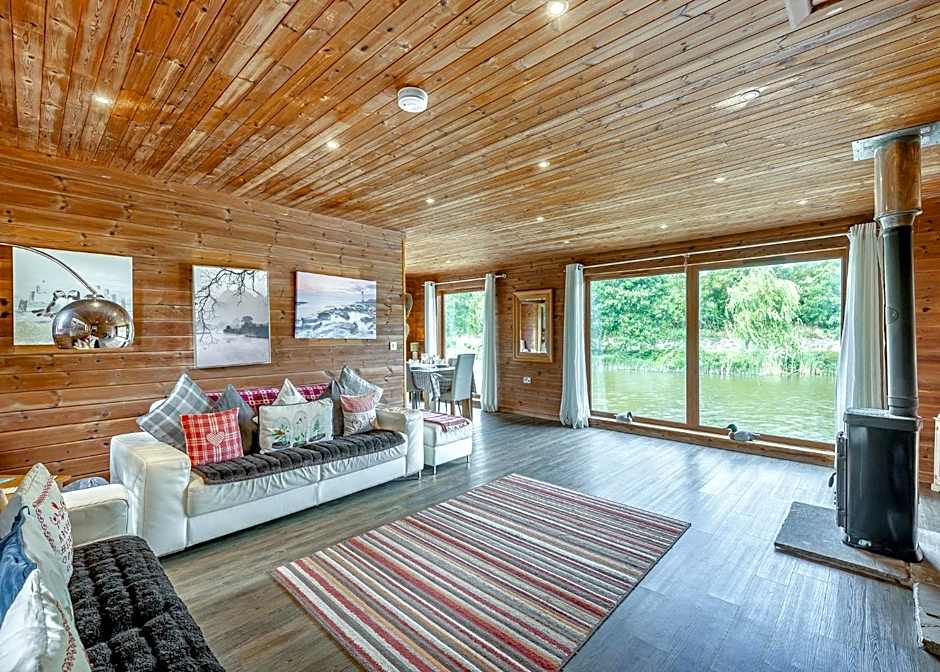 Anglesey Lakeside Lodges