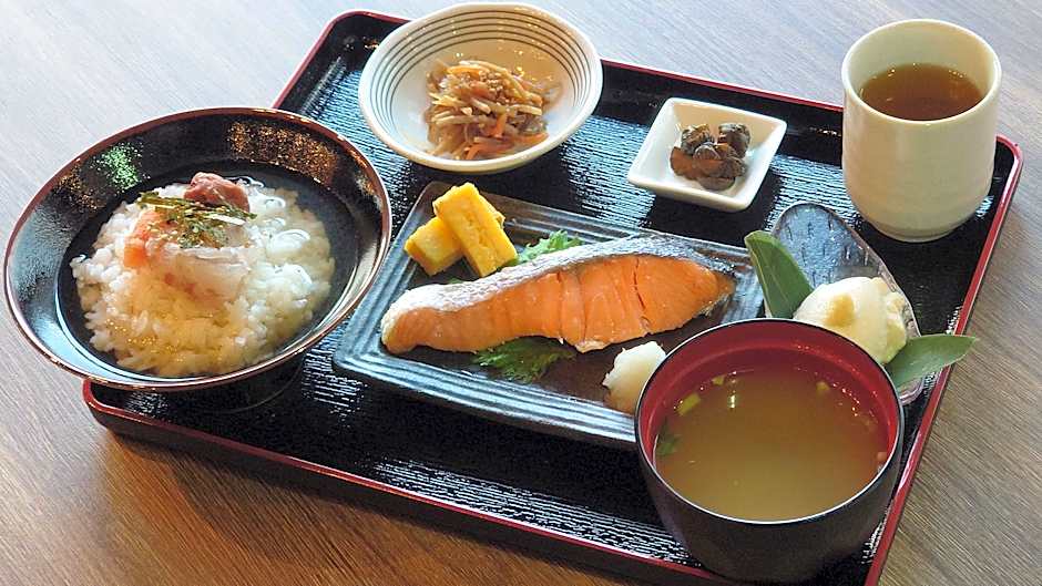UMEDAHOLIC HOTEL