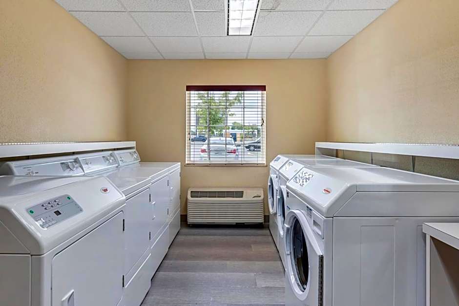 Candlewood Suites Indianapolis East By IHG