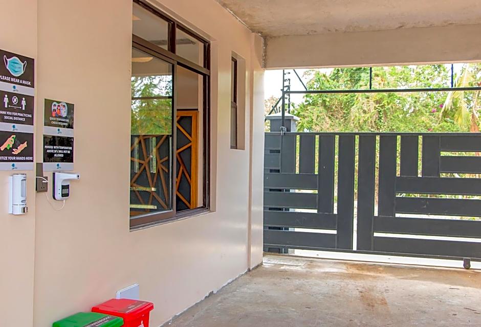 Hotel Comster Mtwapa