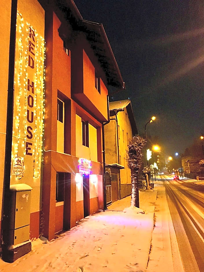 Red House Family house