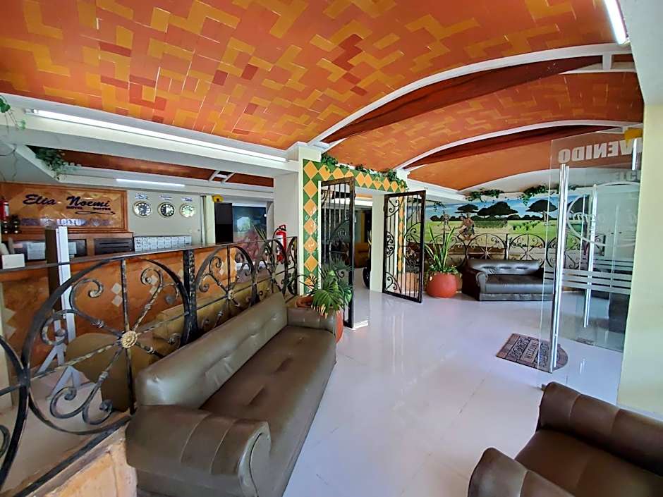 Hotel Suites Elia Noemi