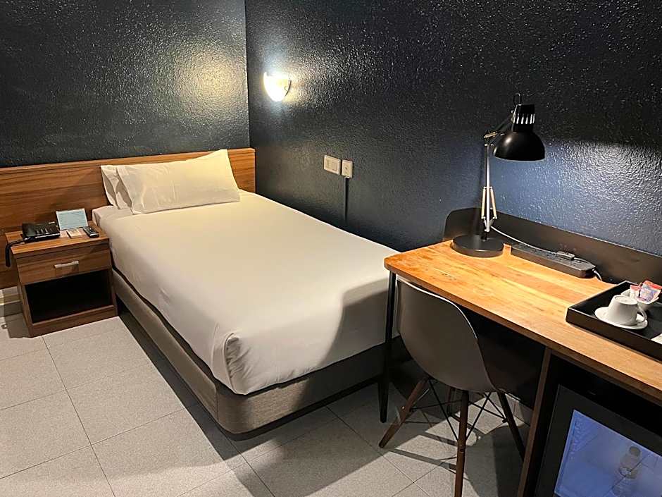 Aneto Hotel