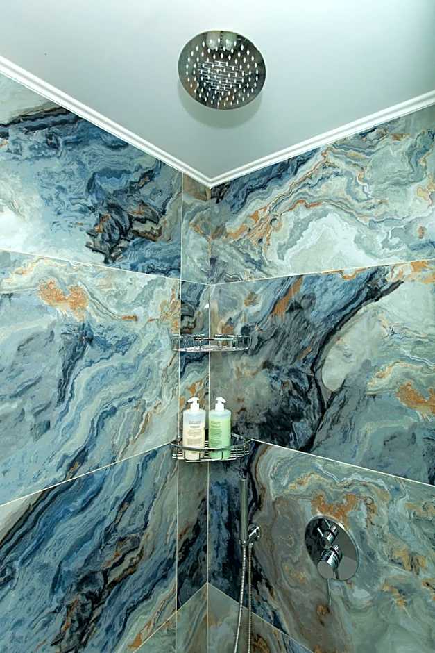 Arodamos Studios & Apts