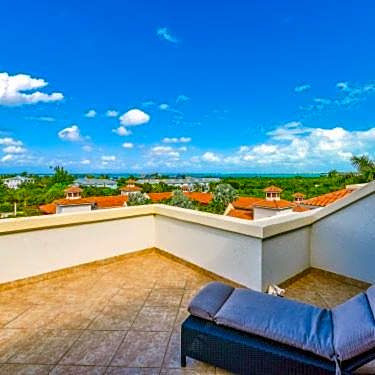 Hotel La Vista Azul