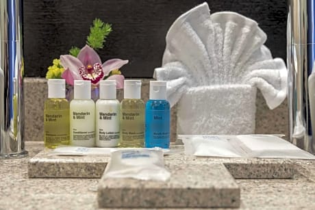 Junior Suite, 1 Bedroom (1 King Bed)