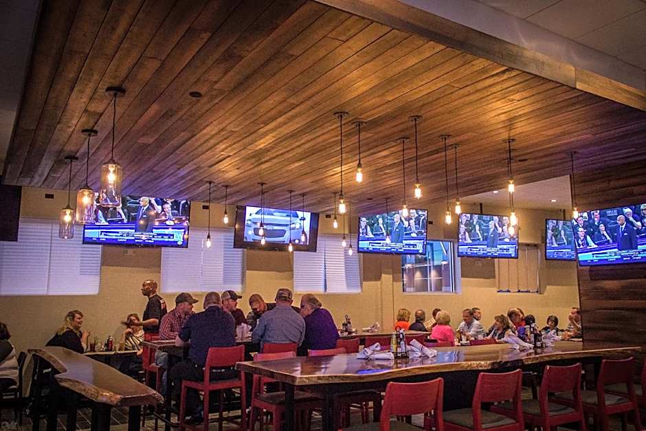 Holiday Inn Omaha Downtown Waterpark By IHG