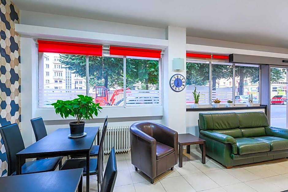 Comfort Hotel Alba Rouen