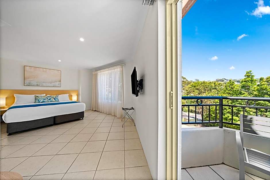 Terrigal Sails Serviced Apartments