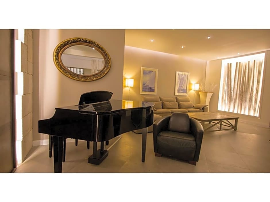 Munamar Beach Residence