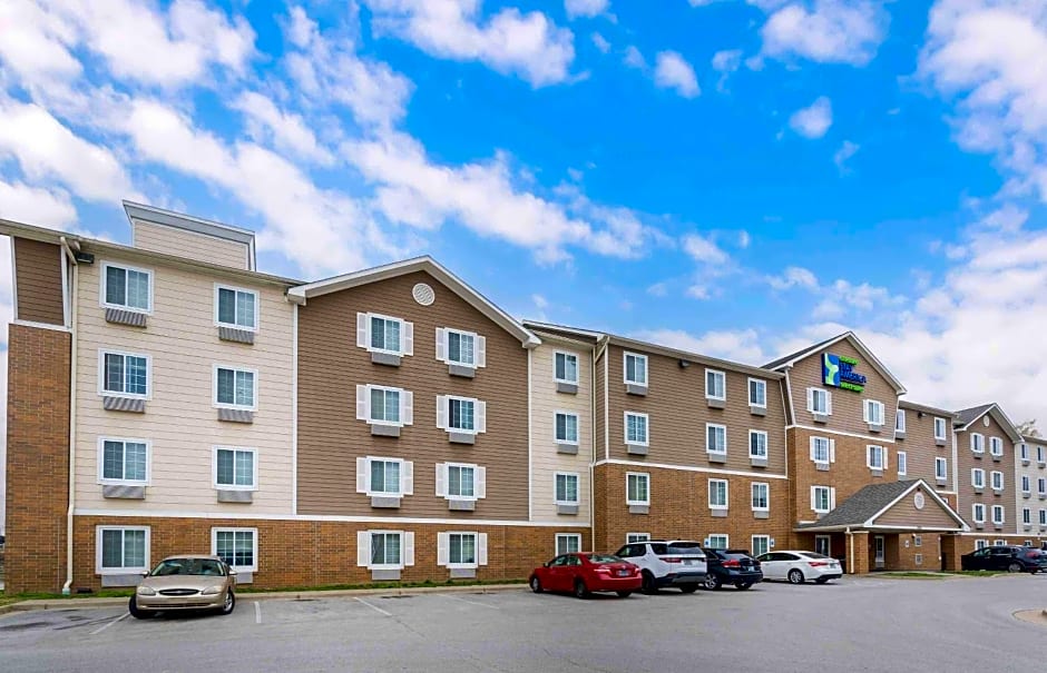 Extended Stay America Select Suites - Louisville - Airport