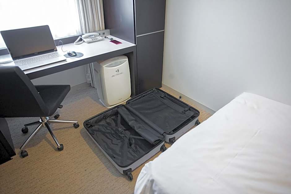 Photo 1 of 13 of 1 Double Bed