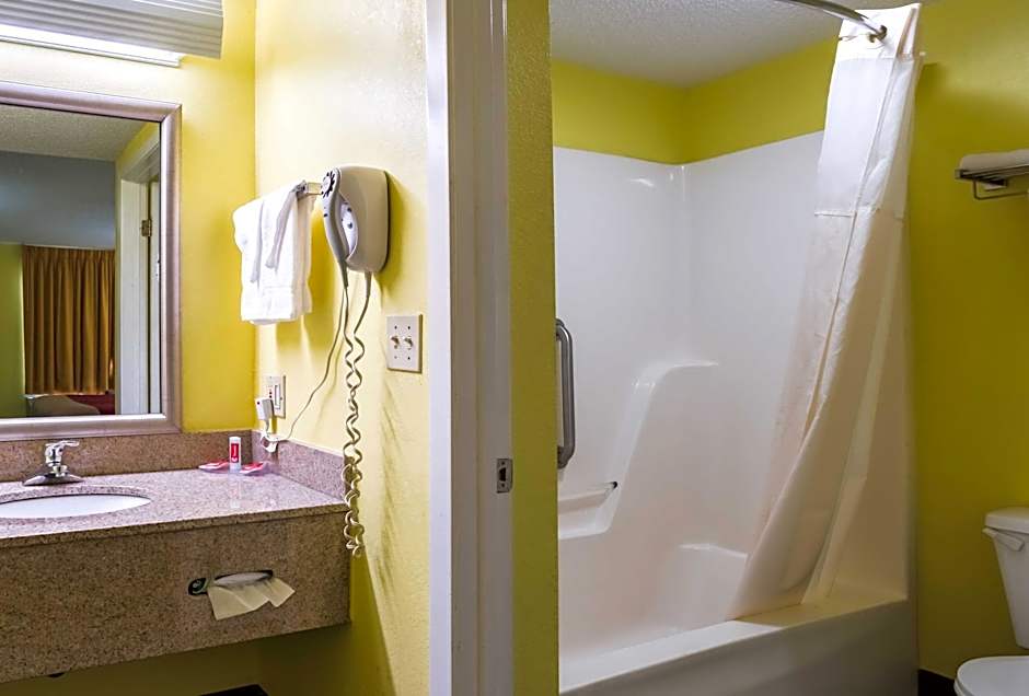 Econo Lodge Picayune