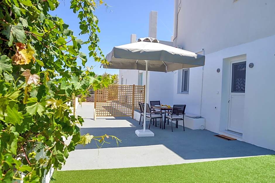 Mylopetra Milos Suites