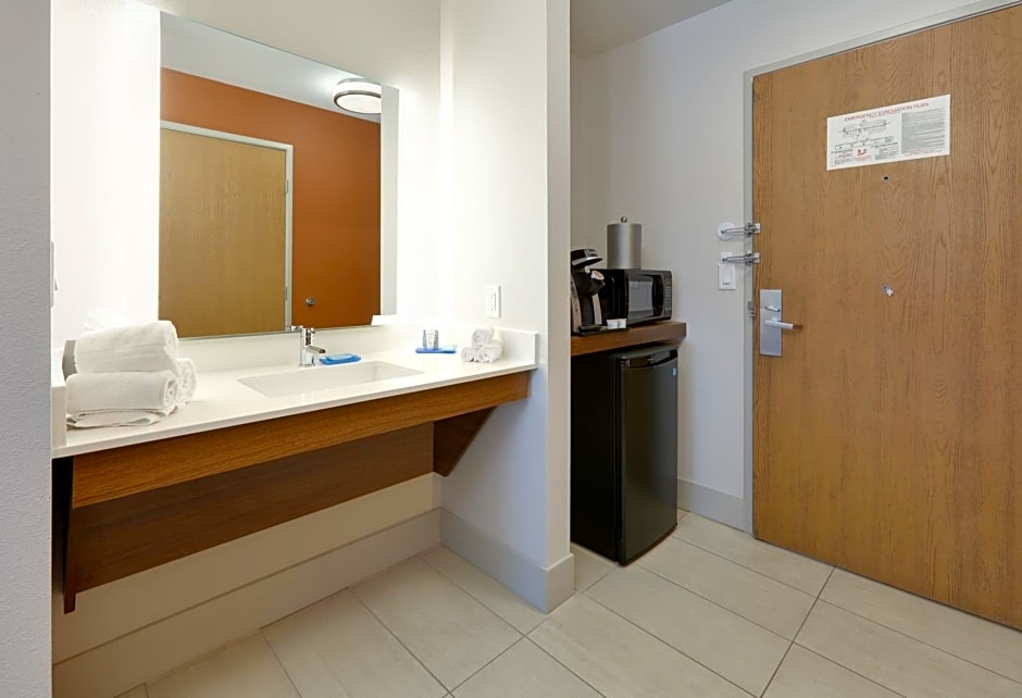 Holiday Inn Express Scottsbluff - Gering, an IHG Hotel