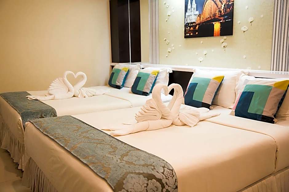 Excella Hotel