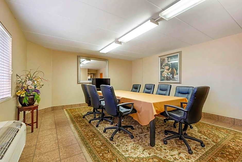Comfort Inn University Center