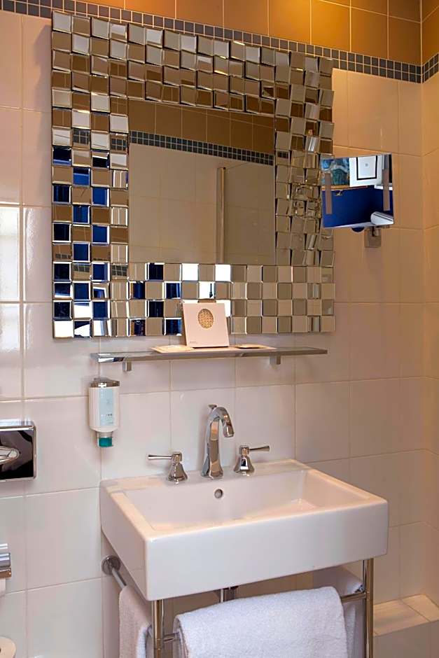 Petit Madeleine Hotel