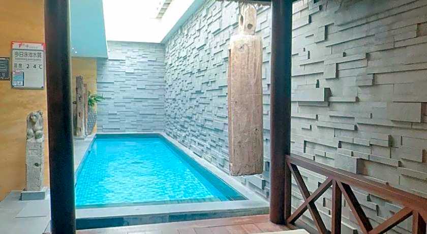 Orient Luxury Villa Motel