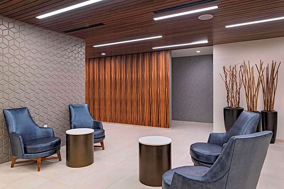 Courtyard by Marriott Houston Sugar Land/Lake Pointe