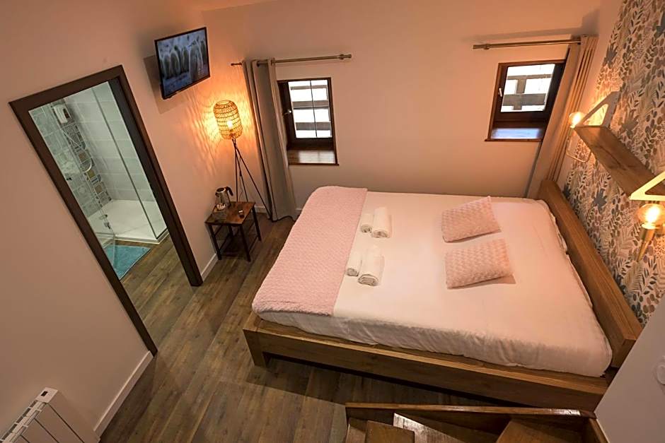 Hotel De La Croisée