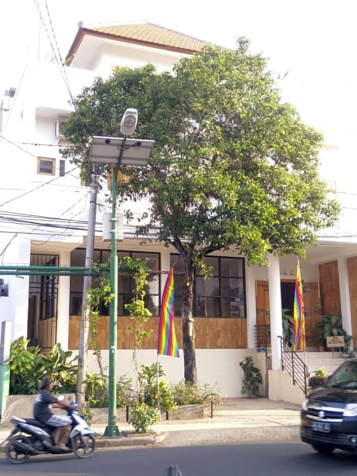 Kuta Bed & Breakfast Plus