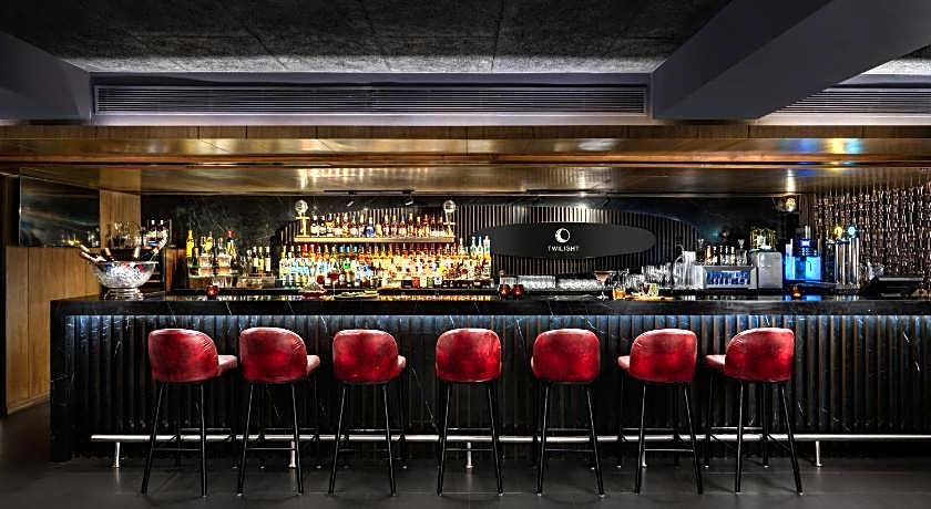 WOW Crest, Indore - IHCL SeleQtions