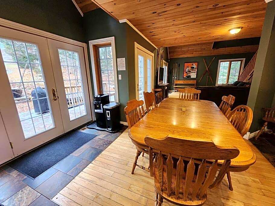 Dingle Run Lodge at Sir Sam's