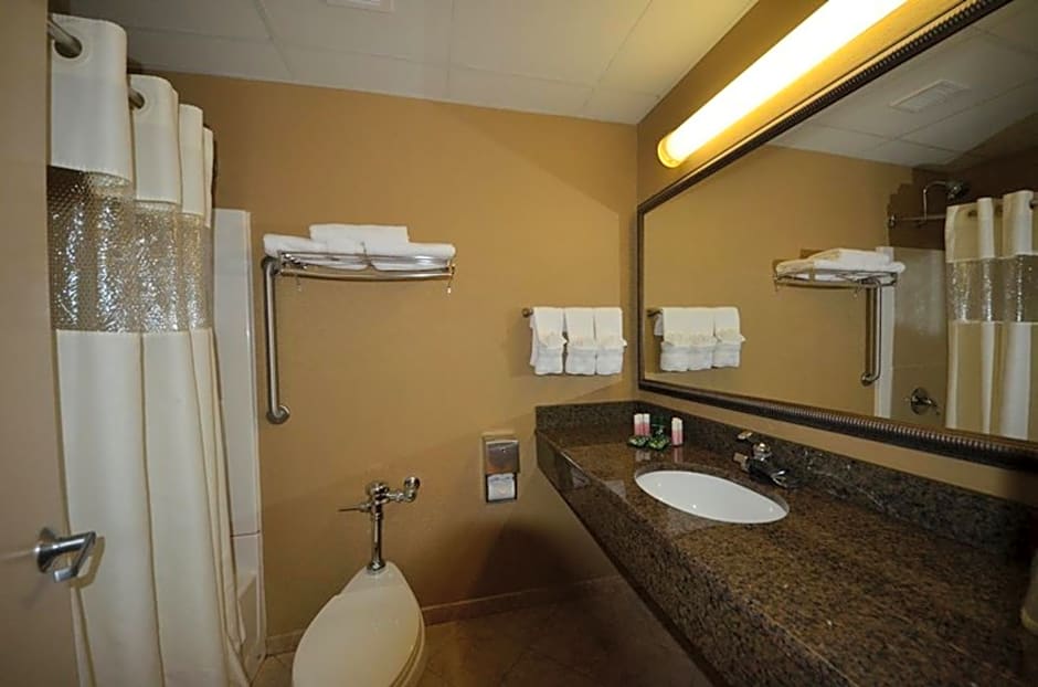 Sheridan Hotel