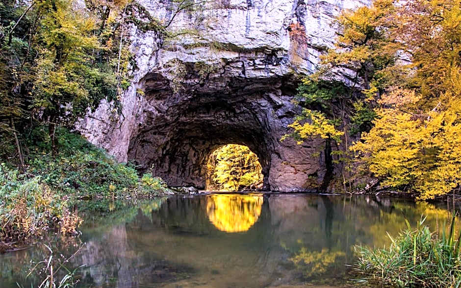 Youth Hostel Arsviva