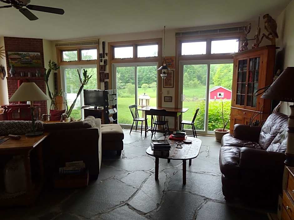 Inn At Buck Hollow Farm
