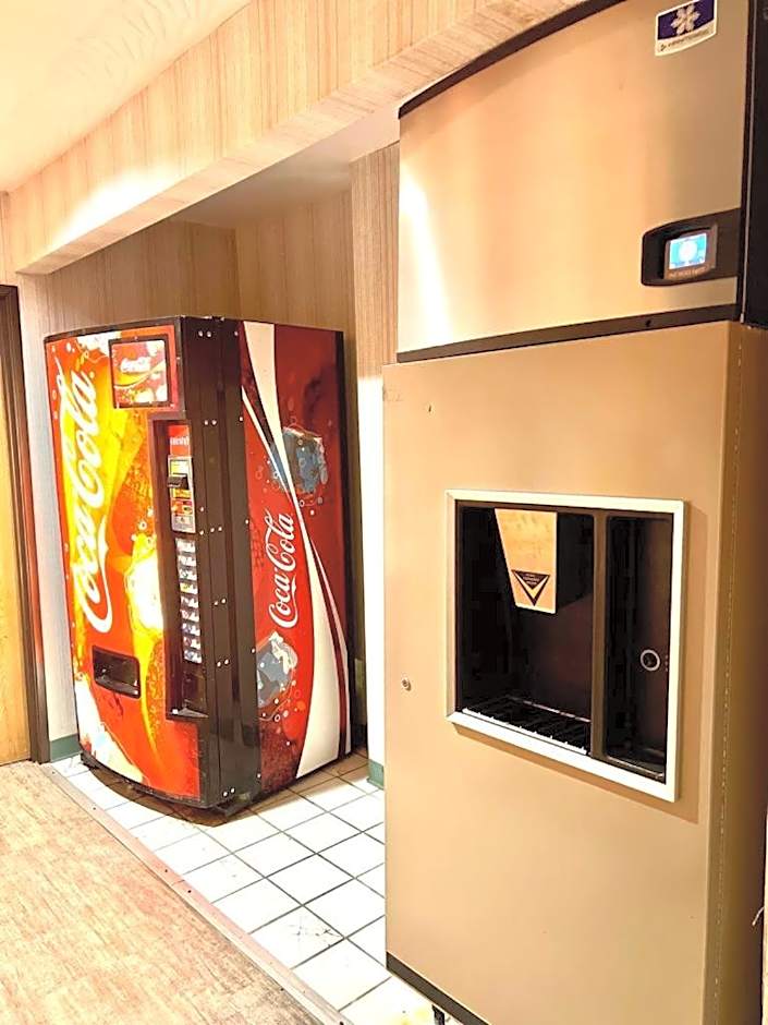 Econo Lodge Oacoma - Chamberlain West