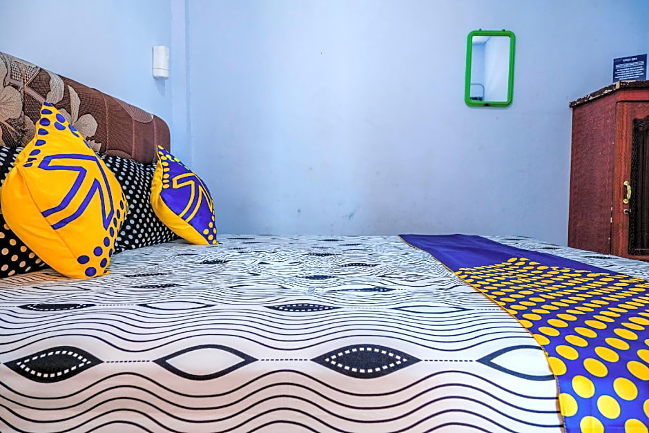 SPOT ON 1958 Asembagus Family