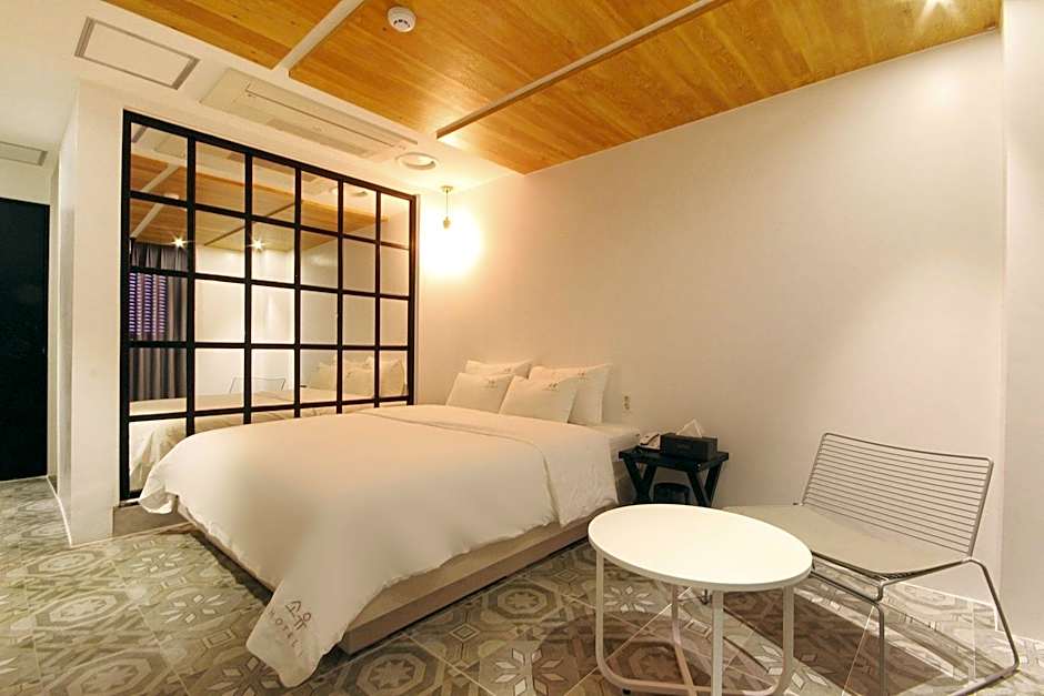 SOYU Hotel