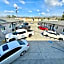 La Casa Motel, Burbank Airport