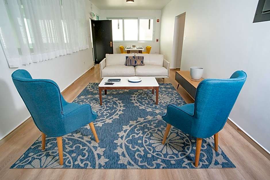 Casa Condado Hotel