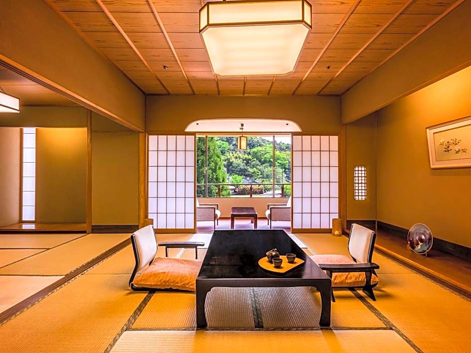 Ooedo Onsen Monogatari Premium Saiki Bekkan