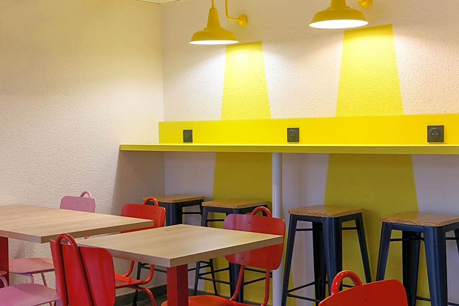 Première Classe Aéroport Marseille