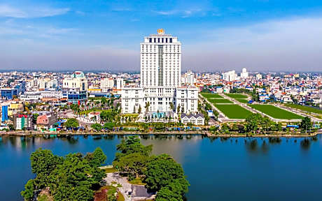 Nam Cuong Nam Dinh Hotel