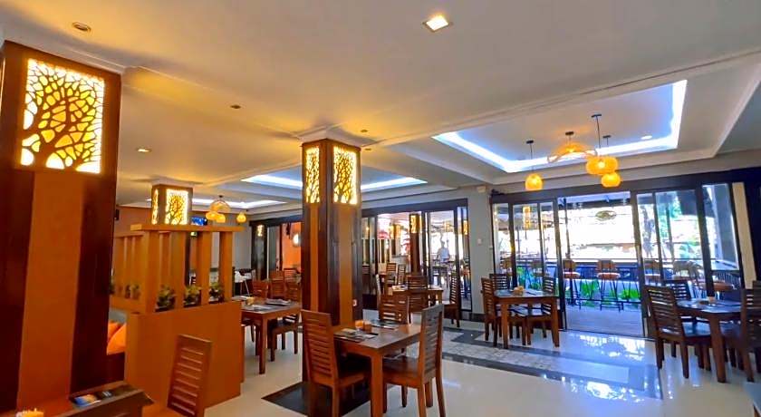 Champlung Mas Hotel