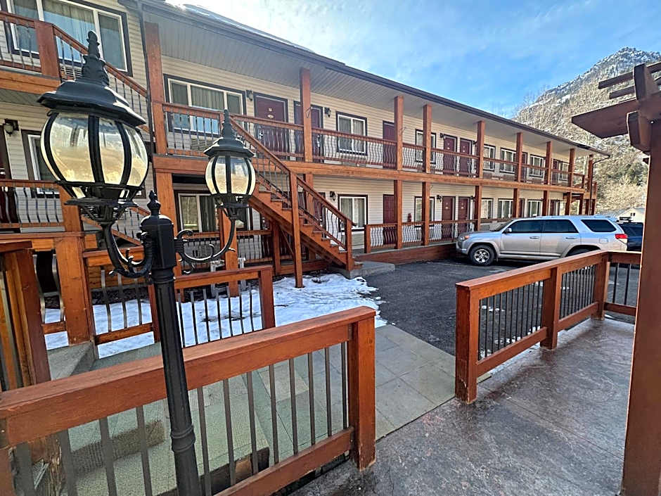 Matterhorn Inn Ouray