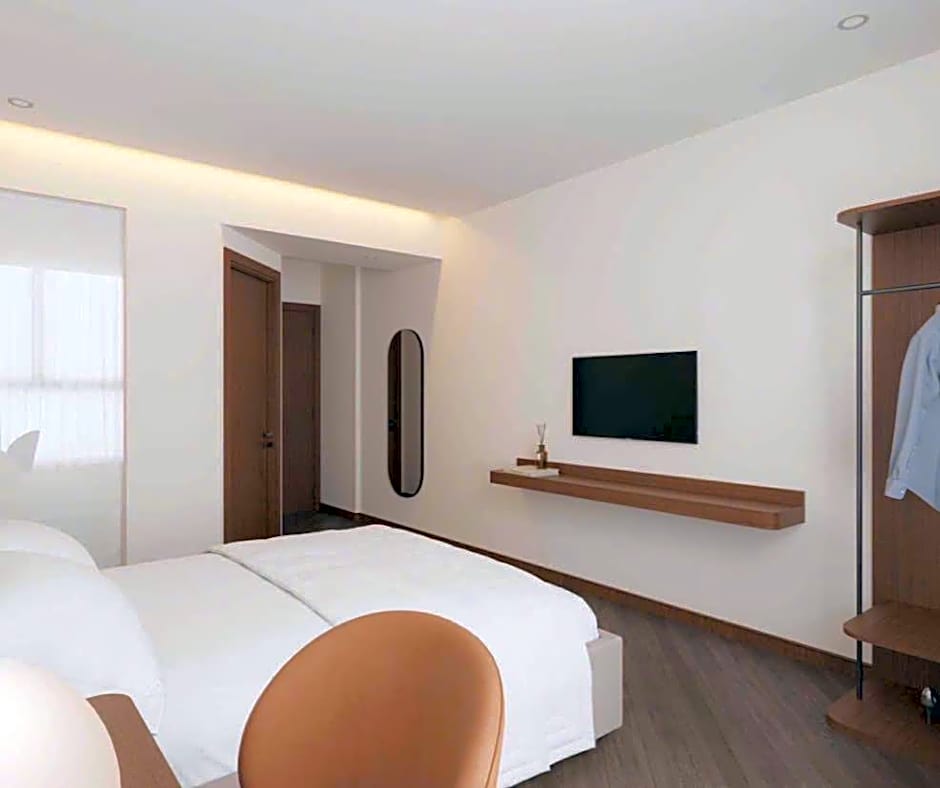 Len's Hotel